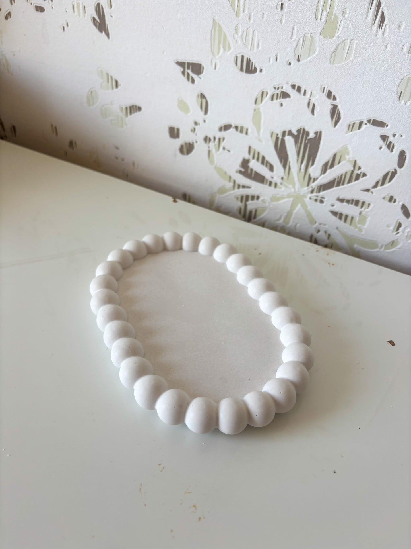 Dekorativni podstavek oval